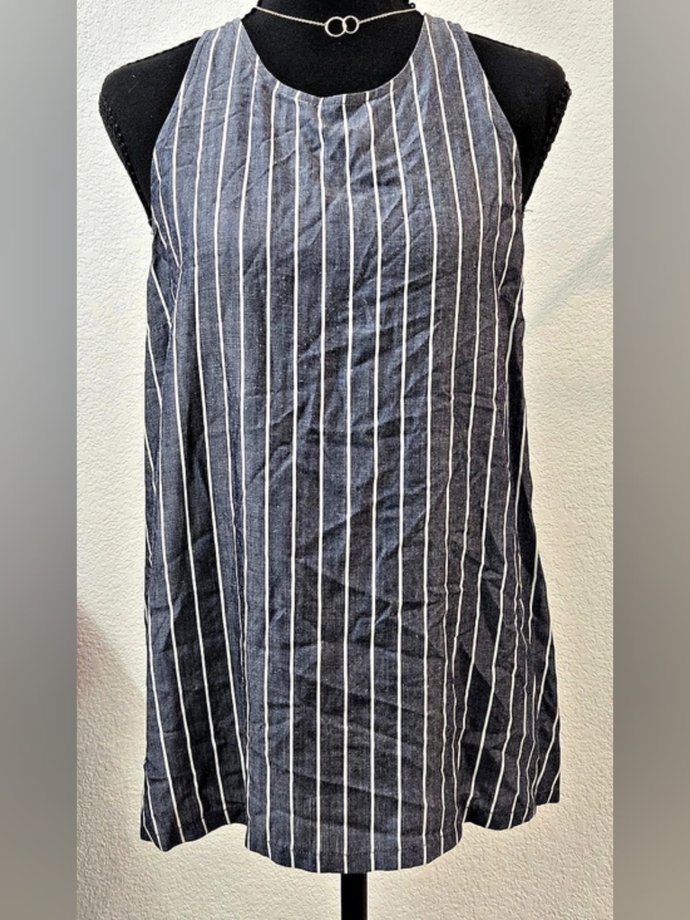 Old Navy Vertical Striped High-Neck Tank Top — Size Medium